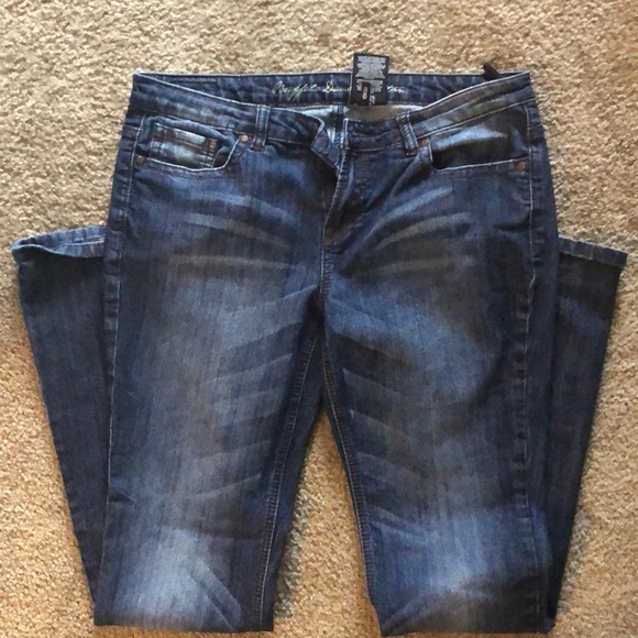 Jeans - Picture 3 of 6